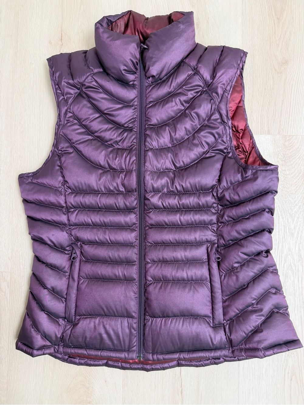 Bernardo Quilted Down Puffer Vest in Deep Plum